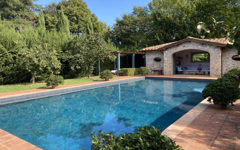 Villa Bongi: Vand, Svømmepøl, Kompositmateriale, Water Feature, Skygge, Estate, Udvej, Hacienda, Have, Eco Hotel