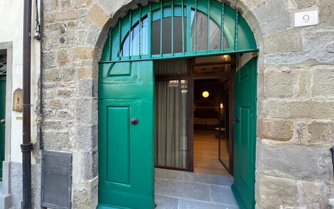 Maccari Suite: Ejendom, Bygning, Dør, Vindue, Træ, Hus, Home Dør, Facade, Murværk