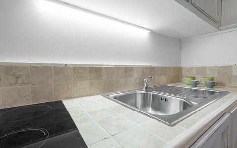 Le Volte, Borgo Campassini, Monteriggioni: Køkken, Countertop, Loft, Indretning, Større Bandage, Køkken Apparat, Gulvbelægning, Belysning, Lysarmatur, Etage