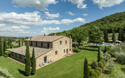 Podere Monti: Estate, Plantation, Stuehus, Have, Eng, Landscaping, Lawn, Mansion, Villa