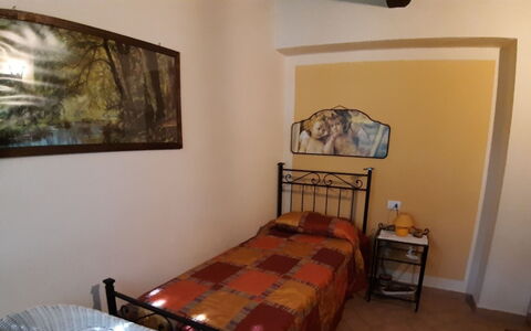 Il Bosco: Væg, Seng, Soveværelse, Sengetøj, Sengetøj, Bed Frame, Indretning, Billedramme, Etage, Sengetøj