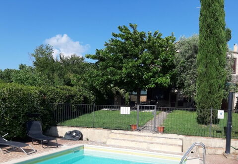 Il Bosco: Boligområde, Svømmepøl, Have, Skygge, Hacienda, Estate, Backyard, Landscaping, Gård, Villa