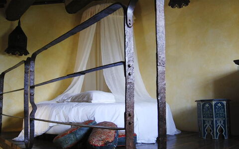 Poggio Aperto: Træ, Etage, Soveværelse, Himmelseng, Bed Frame, Seng, Sengetøj, Sengetøj, Hårdttræ