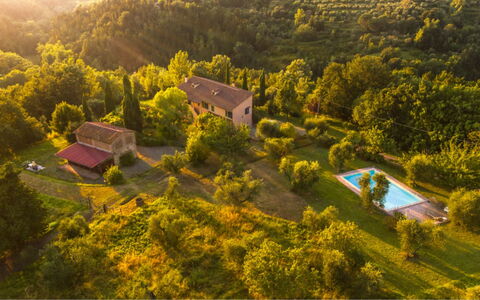 Podere Torre: Naturlige Landskab, Hus, Landskab, Landdistrikt, Sommerhus, Land Lot, Hjem, Estate, Menneskelig Bosættelse, Stuehus