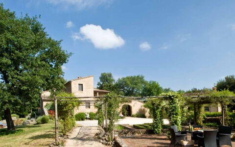 Villa Pipirelli: Busk, Boligområde, Hjem, Have, Sommerhus, Estate, Hacienda, Backyard, Skygge