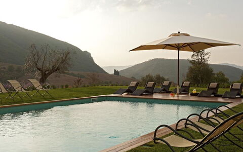 Villa del Cammino: Udendørs Møbler, Møbel, Eco Hotel, Udvej, Dal, Svømmepøl, Stuehus, Hotel, Udendørs Bord, Liggestol