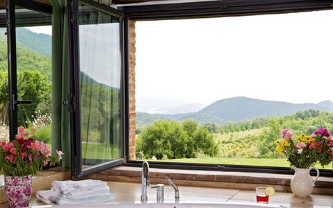 Villa Sibilla: Blomsterkrukke, Eco Hotel, Glas, Stueplante, Stol, Skygge, Gårdhave, Altan