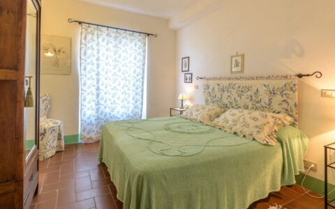 Podere del Mezzadro: Møbel, Indretning, Seng, Soveværelse, Sengetøj, Gulvbelægning, Sengetøj, Etage, Sengetøj, Værelse