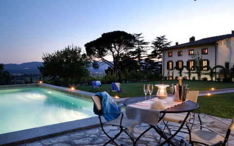 Villa Bel Monte: Svømmepøl, Udendørs Møbler, Udvej, Estate, Hotel, Villa, Hacienda, Eco Hotel, Gårdsplads, Gård