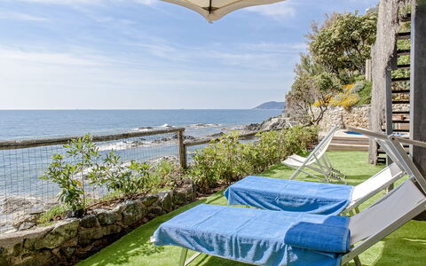 Vistamare: Blå, Udendørs Møbler, Møbel, Hav, Coastal Og Oceaniske Landskabsformer, Udvej, Stol, Kyst, Ocean, Fritid