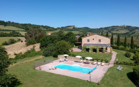 Villa Asia: Svømmepøl, Estate, Stuehus, Sommerhus, Villa, Hotel, Hacienda, Udvej, Eco Hotel, Udendørs Møbler