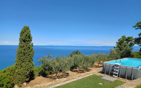 Il Tramonto: Blå, Hav, Ocean, Kyst, Skygge, Evergreen, Tropics, Bugt, Eco Hotel