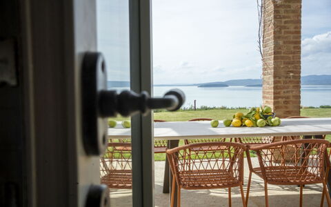 Battisole: Møbel, Træ, Udendørs Møbler, Bord, Stol, Køkken & Spisebord, Udendørs Bord, Hav, Skygge, Udvej