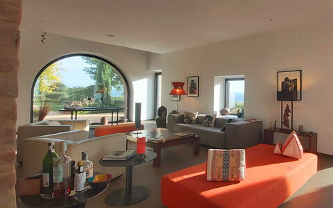 Podere Vigna Nuova: Møbel, Indretning, Bord, Couch, Gulvbelægning, Belysning, Loft, Stue, Etage, Hjem