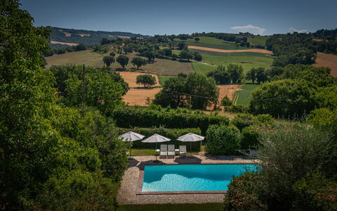 La Piccola Oasi: Svømmepøl, Sommer, Udvej, Have, Eco Hotel, Estate, Landscaping, Villa, Stuehus, Plantation