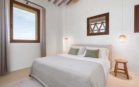 Belmonte Spereto Apartment With Pool, Montaione: Væg, Indretning, Træ, Soveværelse, Gulvbelægning, Etage, Loft, Hjem, Seng, Belysning