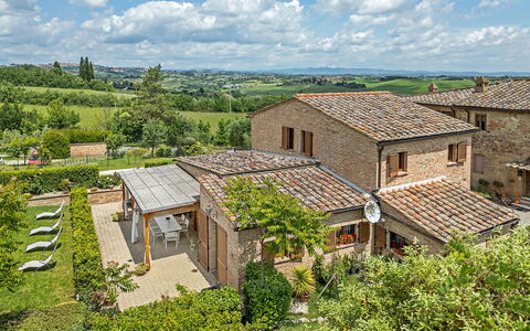 Capanna Di Elfo: Hus, Hjem, Land Lot, Sommerhus, Landdistrikt, Tag, Estate, Stuehus, Landsby, Have