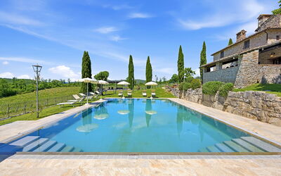 Dimora Chianti Shire: Stunning Tuscan Villa on Vin - Rietine, Toscana, Italien