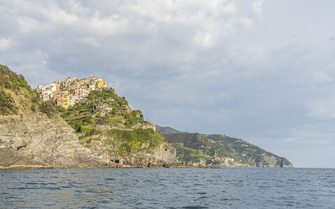 Bonaria Boutique House Ac, Wifi, Cinque Terre: Bjergrige Landskabsformer, Bjerg, Rots, Terræn, Kyst, Coastal Og Oceaniske Landskabsformer, Hav, Headland, Promontory