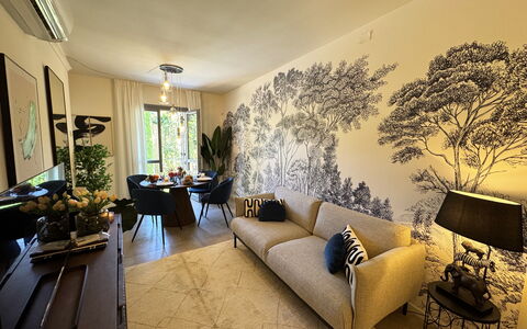 Ai Cantici: Møbel, Indretning, Hjem, Stue, Stol, Maling, Couch, Design, Billedramme