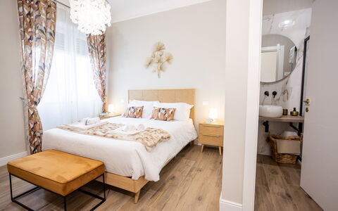 Casa Coccinella: Møbel, Indretning, Seng, Soveværelse, Etage, Træ, Sengetøj, Værelse, Gulvbelægning, Sengetøj