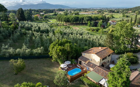 Podere la Botte, Pool, Lari: Svømmepøl, Mad, Estate, Eco Hotel, Villa, Hacienda, Fugleperspektiv, Stuehus, Udvej, Luftfotografering