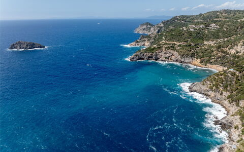 Stella Marina Apartment with Pool, Porto Santo Ste: Blå, Vand, Krop Af Vand, Kyst, Coastal Og Oceaniske Landskabsformer, Hav, Naturlige Landskab, Headland, Terræn, Promontory