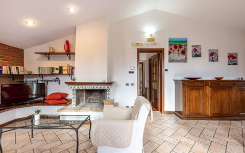 Casa Miramonti: Møbel, Indretning, Gulvbelægning, Etage, Træ, Loft, Værelse, Belysning, Stue, Hjem