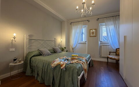 Casa Amandoli: Indretning, Møbel, Seng, Soveværelse, Gulvbelægning, Etage, Værelse, Loft, Træ, Sengetøj