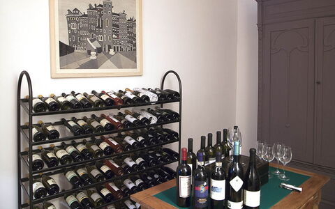 Artemisia: Flaske, Glas Flaske, Vinflaske, Reoler, Vin, Hylde