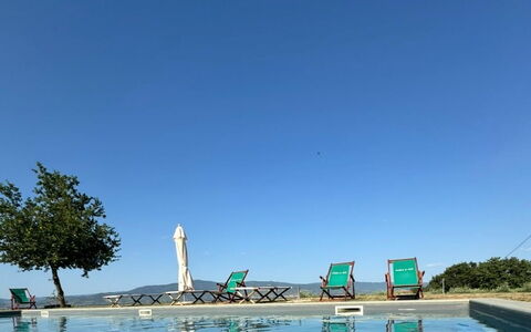 Villa Dedalo: Blå, Udendørs Møbler, Møbel, Fritid, Skygge, Svømmepøl, Stol, Udendørs Bord, Liggestol, Udvej