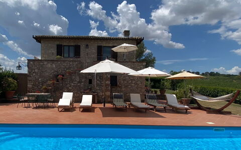 Selvamica: Svømmepøl, Udvej, Estate, Liggestol, Villa, Hotel, Hacienda, Ferieby, Eco Hotel, Udendørs Møbler