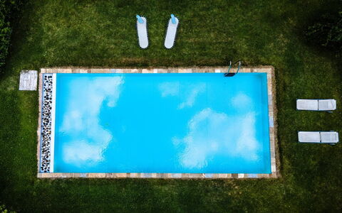 Podere i Prati: Blå, Svømmepøl, Vand, Kompositmateriale, Fritid, Water Feature, Udvej, Afspejling, Backyard