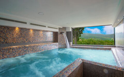 Villa Marinella: Svømmepøl, Udvej, Hotel, Jacuzzi, Badekar, Eco Hotel