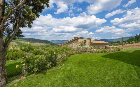 Villa del Fattore: Bjergrige Landskabsformer, Græs, Bakke, Bjerg, Naturlige Landskab, Landskab, Highland, Græs-, Bjergkæde