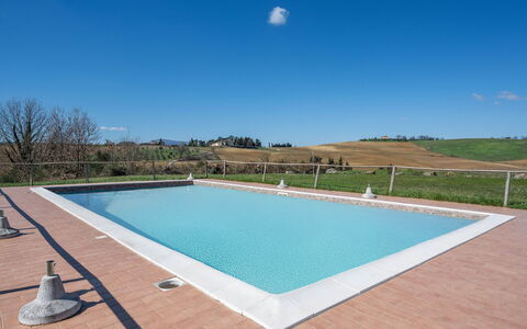 Il Giuncheto, Pool, Amazing View, Umbrian Countrys: Svømmepøl, Kompositmateriale, Skygge, Udvej, Thermae, Water Feature, Flise, Udendørs Møbler, Hacienda, Villa