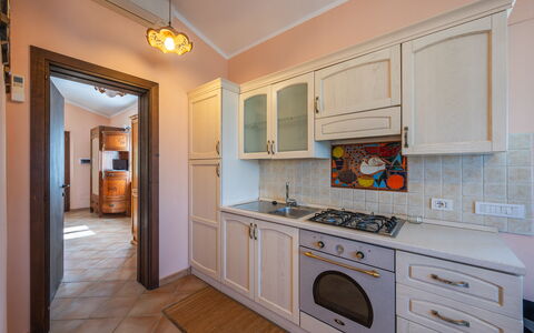 Il Giuncheto, Pool, Amazing View, Umbrian Countrys: Køkken, Indretning, Træ, Gulvbelægning, Cabinetry, Countertop, Større Bandage, Værelse, Køkken Apparat, Etage