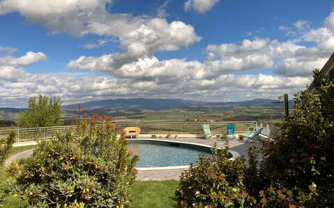 Villa Ombrone: Landskab, Udendørs Møbler, Udendørs Bord, Svømmepøl, Landscaping