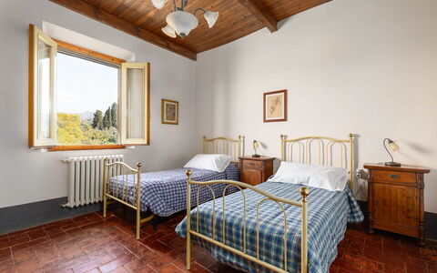 Il Leccio, Vinci, Private Pool and Tennis: Møbel, Seng, Soveværelse, Indretning, Værelse, Sengetøj, Bed Frame, Sengetøj, Hjem, Billedramme