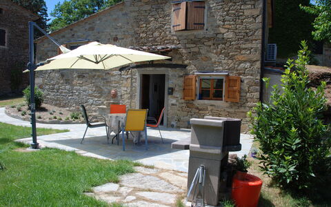 Casa Chimera: Møbel, Stol, Hjem, Sommerhus, Have, Skygge, Backyard, Gård, Udendørs Møbler