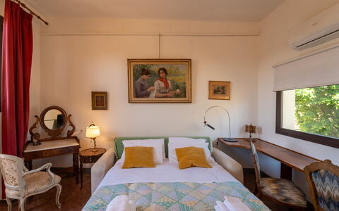 Casa dello Scrittore: Møbel, Væg, Soveværelse, Seng, Indretning, Træ, Etage, Gulvbelægning, Sengetøj, Sengetøj