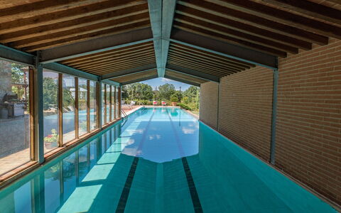 Antica Villa Merelli 12: Svømmepøl, Kompositmateriale, Udvej, Eco Hotel, Skygge, Design, Water Feature, Udendørs Struktur, Bjælke, Thermae