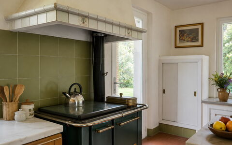 Casa Mancini, Holiday Villa, San Galgano: Køkken Apparat, Køkken, Indretning, Countertop, Cabinetry, Belysning, Komfur, Gulvbelægning, Hjem, Møbel