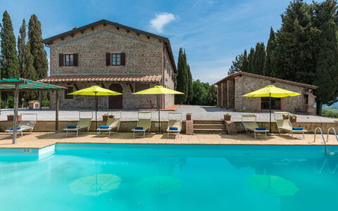 Podere Calcheto 14: Estate, Villa, Hacienda, Lærk, Hotel, Stuehus, Svømmepøl