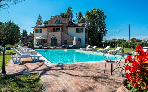 La Torre dei Fagiani 8+2: Svømmepøl, Hus, Estate, Udvej, Hjem, Hacienda, Villa, Mansion, Eco Hotel, Stuehus