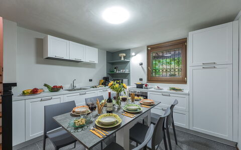Villa Joy 6: Køkken, Køkken Apparat, Countertop, Større Bandage, Indretning, Møbel, Husholdningsapparat, Komfur, Hjem, Loft