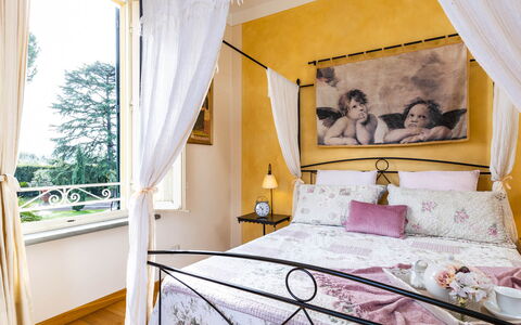 Villa Luigina 8: Møbel, Seng, Indretning, Soveværelse, Sengetøj, Sengetøj, Sengetøj, Hjem, Textile, Belysning