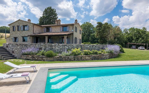 Villa le Fontane 12: Blå, Hus, Hjem, Sommerhus, Svømmepøl, Estate, Stuehus, Villa, Mansion, Have