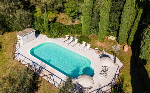 Torre Angelina 10+2: Svømmepøl, Blå, Udendørs Møbler, Thermae, Udvej, Fritid, Estate, Skygge, Villa, Landscaping