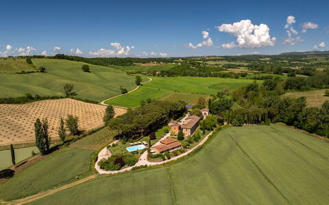 Podere Bellaria 18+2: Boligområde, Estate, Landskab, Hus, Land Lot, Landdistrikt, Menneskelig Bosættelse, Landscaping, Plantation, Sommerhus